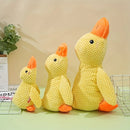 Brinquedo de Pelúcia Patinho para Cachorro com Apito – Mordedor Resistente para Cães Pequenos e Médios