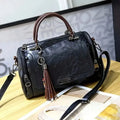 Bolsa Feminina Grande Capacidade com Tassel – Bolsa de Ombro e Transversal com Zíper e Alça Removível